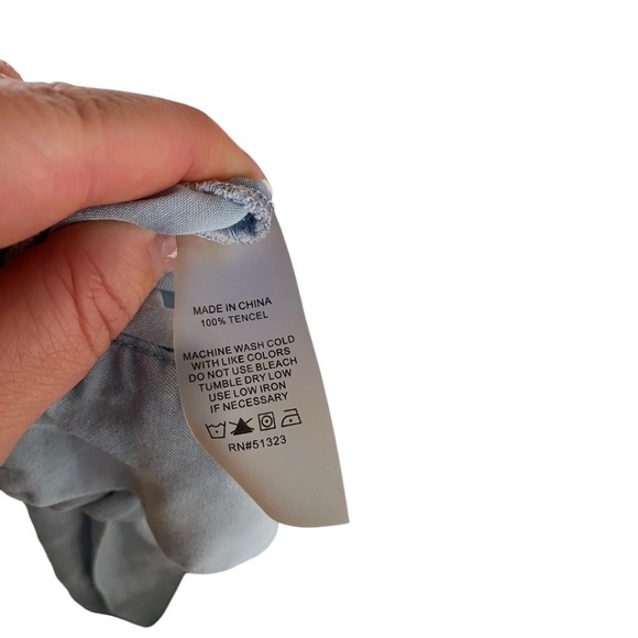 Vince Camuto Side Tie Surplice Top I Size:L - Picture 13 of 13